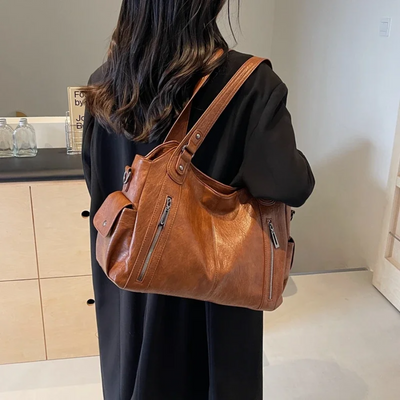 Hannele/ Chic Vegan nahkainen Crossbody laukku