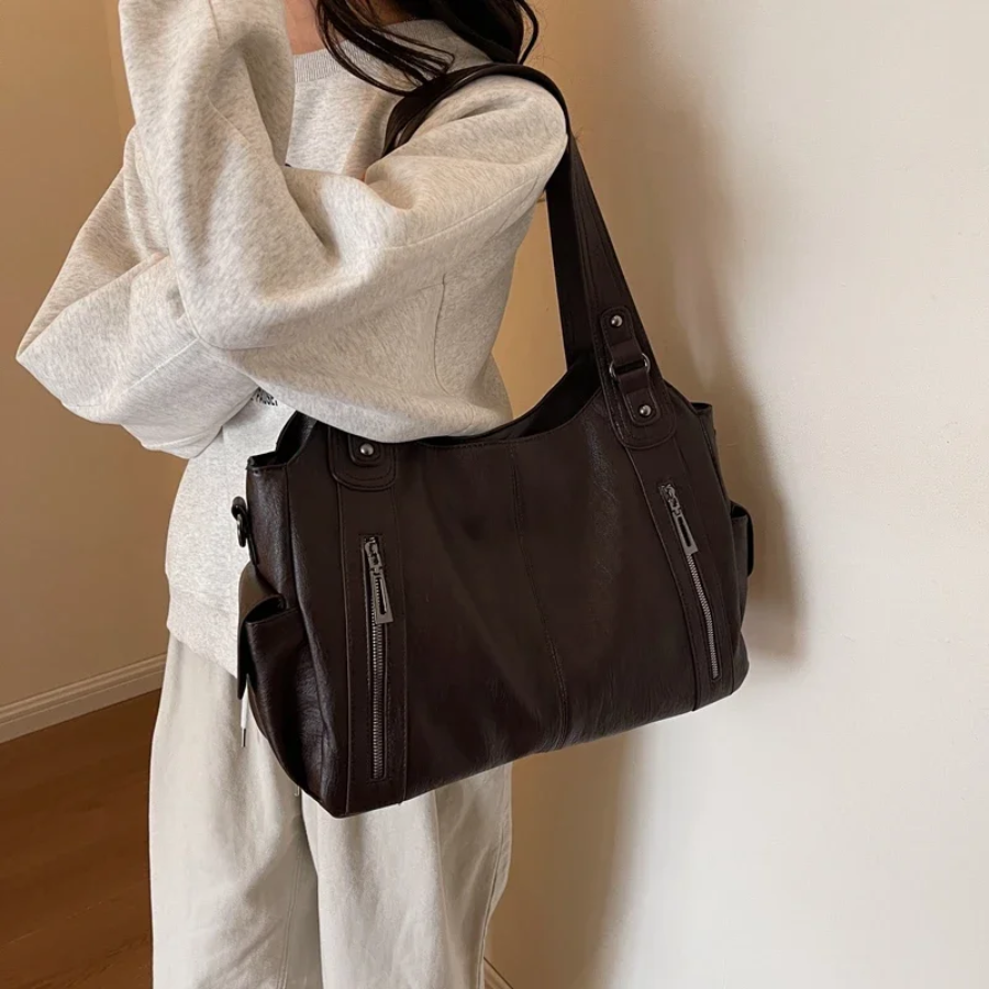 Hannele/ Chic Vegan nahkainen Crossbody laukku