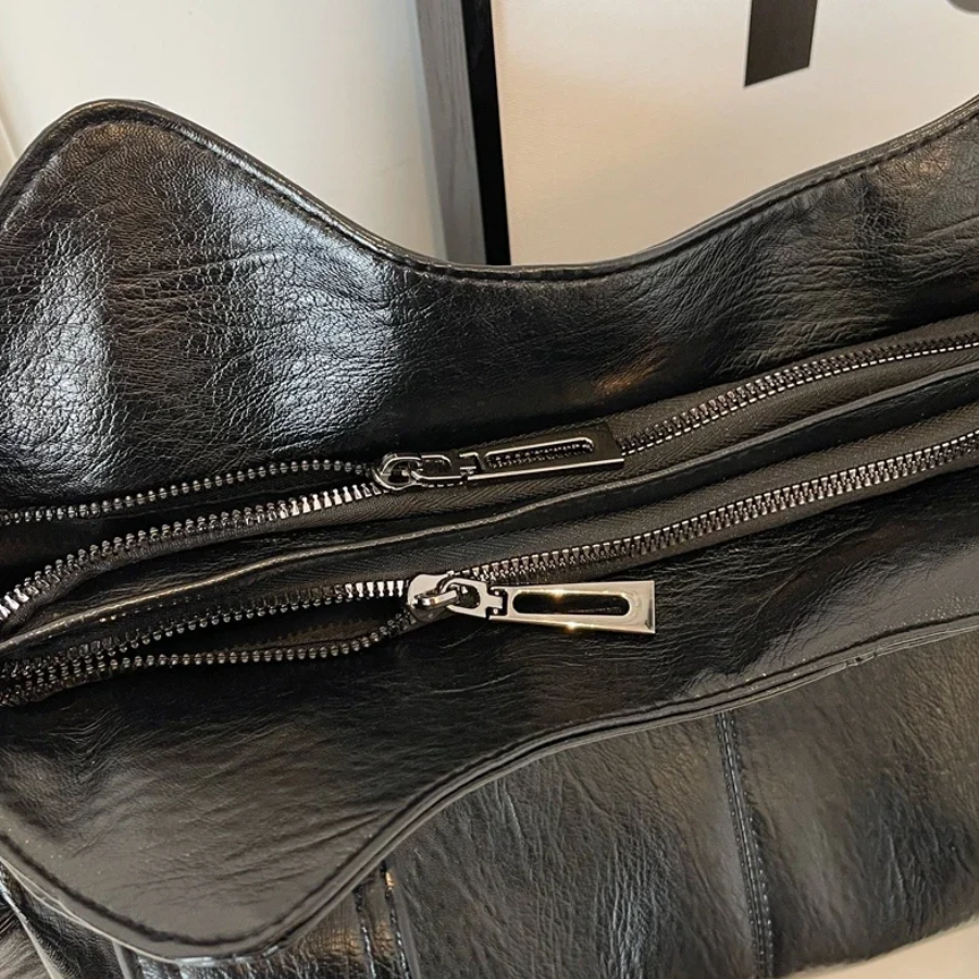Hannele/ Chic Vegan nahkainen Crossbody laukku